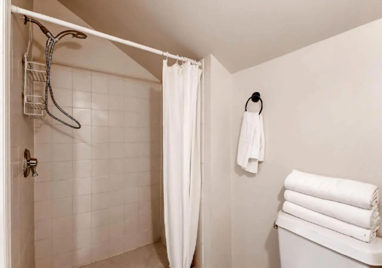 30 Day+ Craftsman; Stroll 2 Food & Downtown! Villa Portland